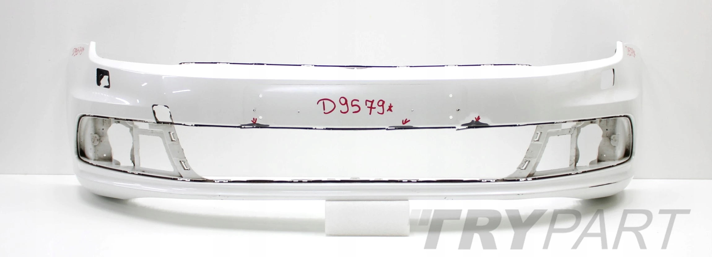 VW EOS 1Q0 LIFT FRONT BUMPER ORG
