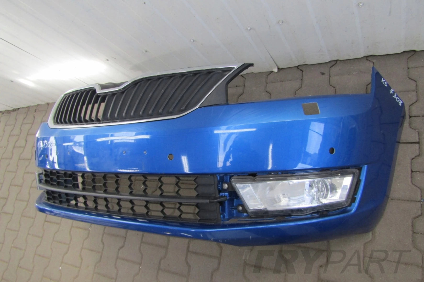 Front Bumper Skoda Rapid 5JA 12-17