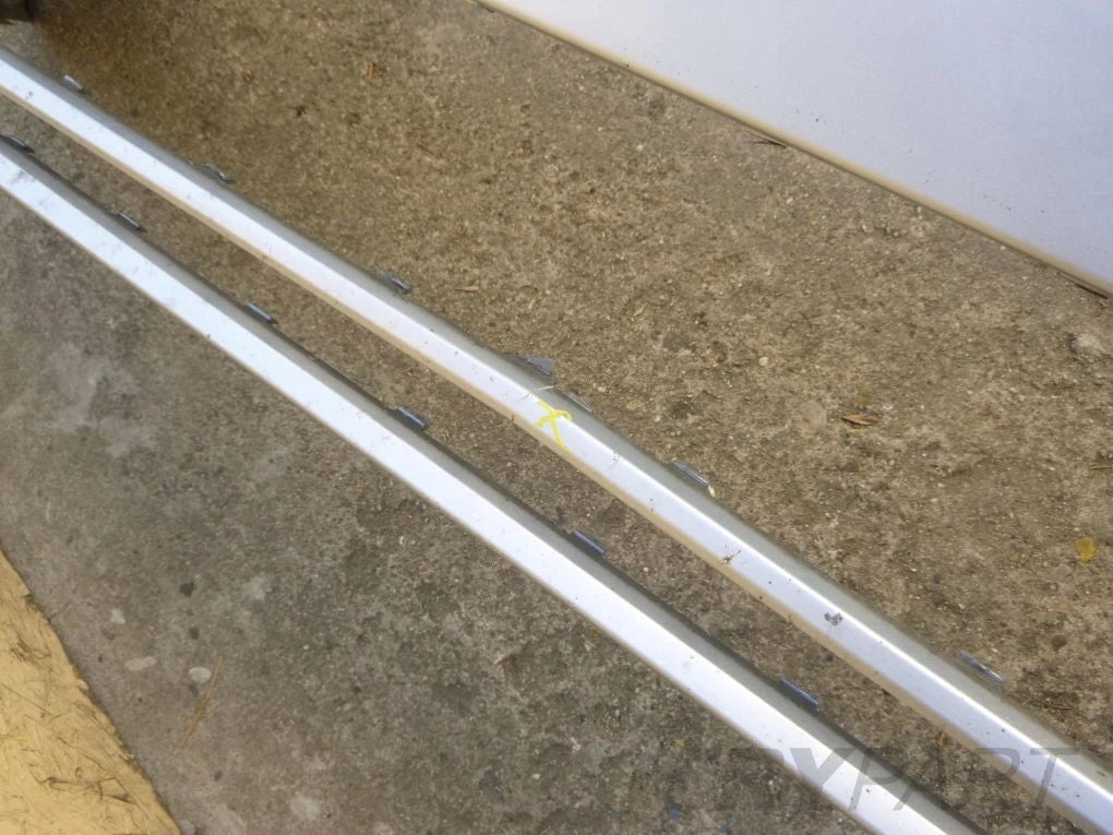 VW TOURAN 5TA 15- Front Bumper