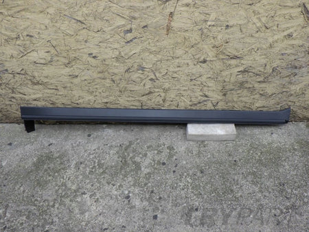 KIA SPORTAGE V 5 2021- Right Sill Strip