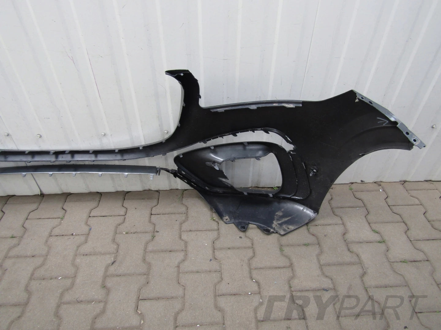 Front Bumper GLS 167 AMG LIFT 23-