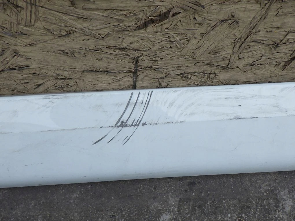 SKODA YETI LIFT 5L0853856B right sill trim strip