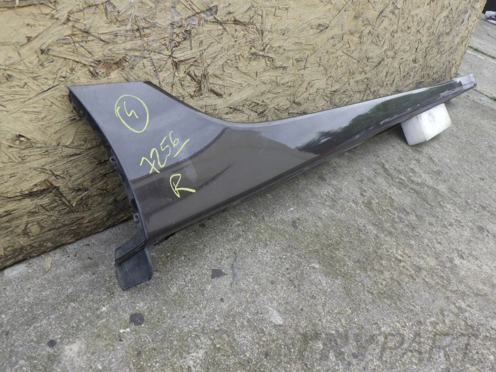 HYUNDAI I40 KOMBI 2012- door sill trim right