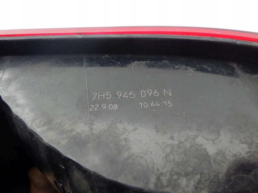 VW TRANSPORTER MULTIVAN T5 7H5945096N Right Rear Lamp