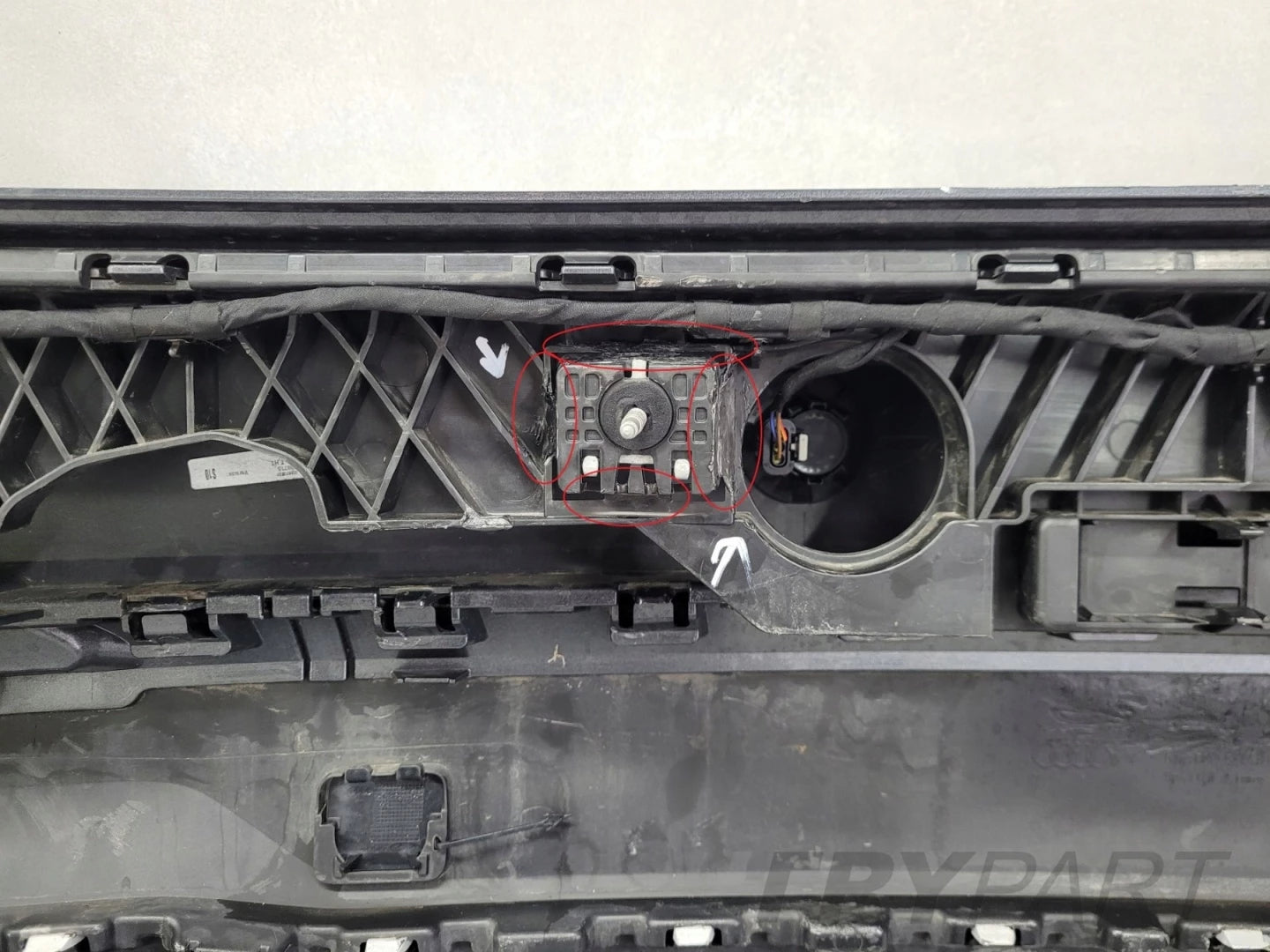 AUDI Q3 II 2 83A 18- Rear Bumper
