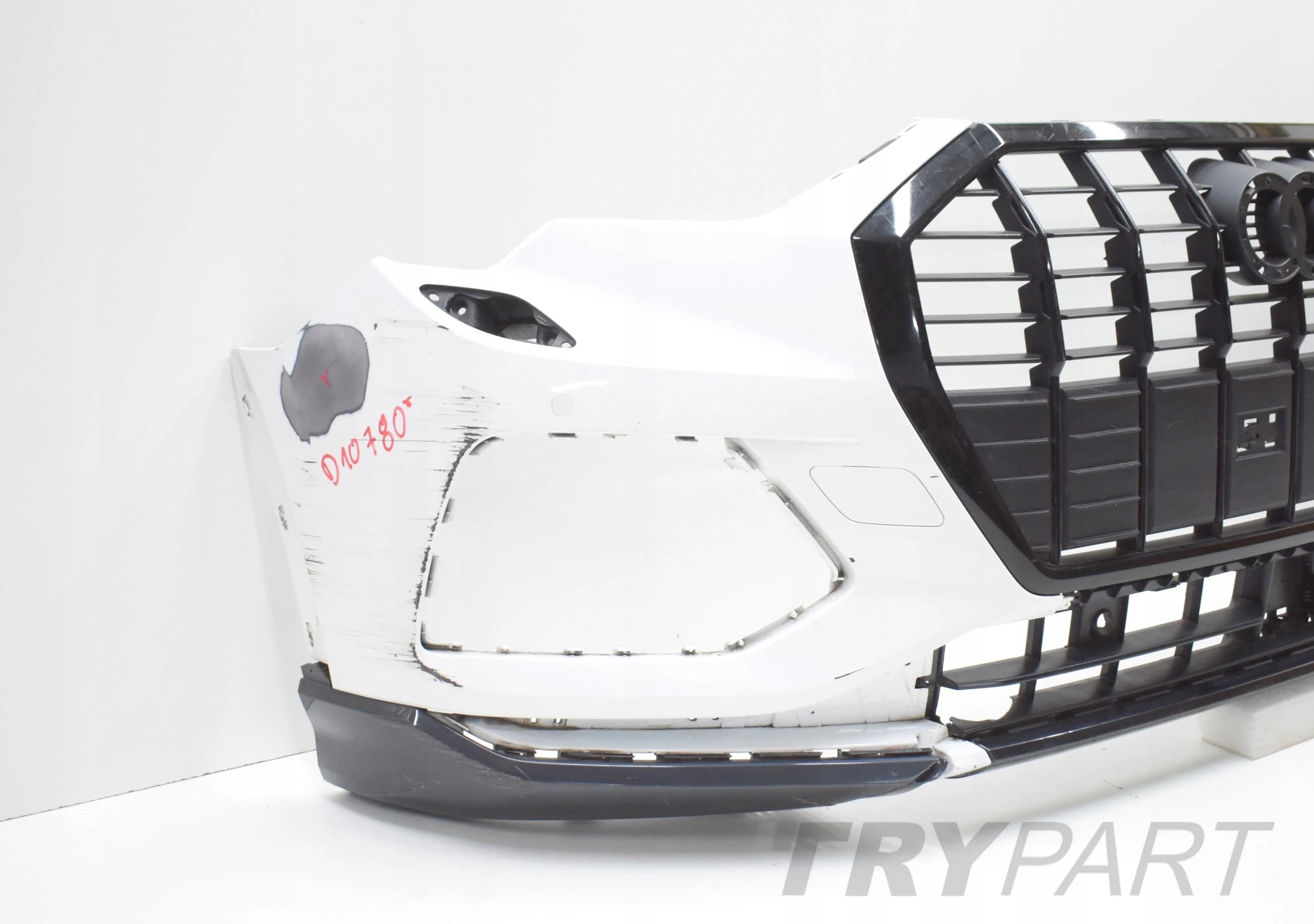 AUDI Q3 II 83A FRONT BUMPER ORG BASIC STANDARD