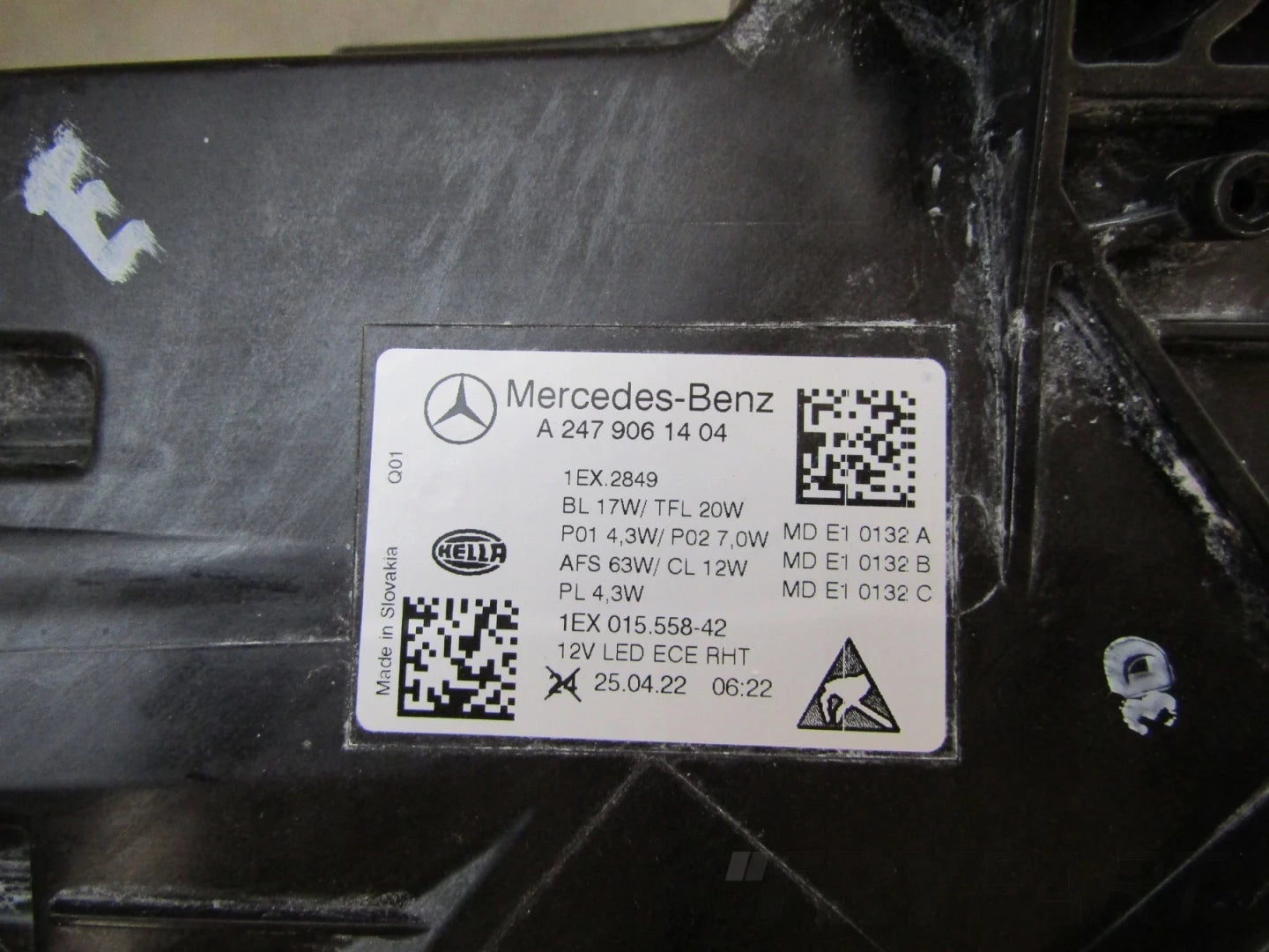 MERCEDES B CLASS W247 LIFT MULTIBEAM 23- HEADLIGHT RH A2479061404