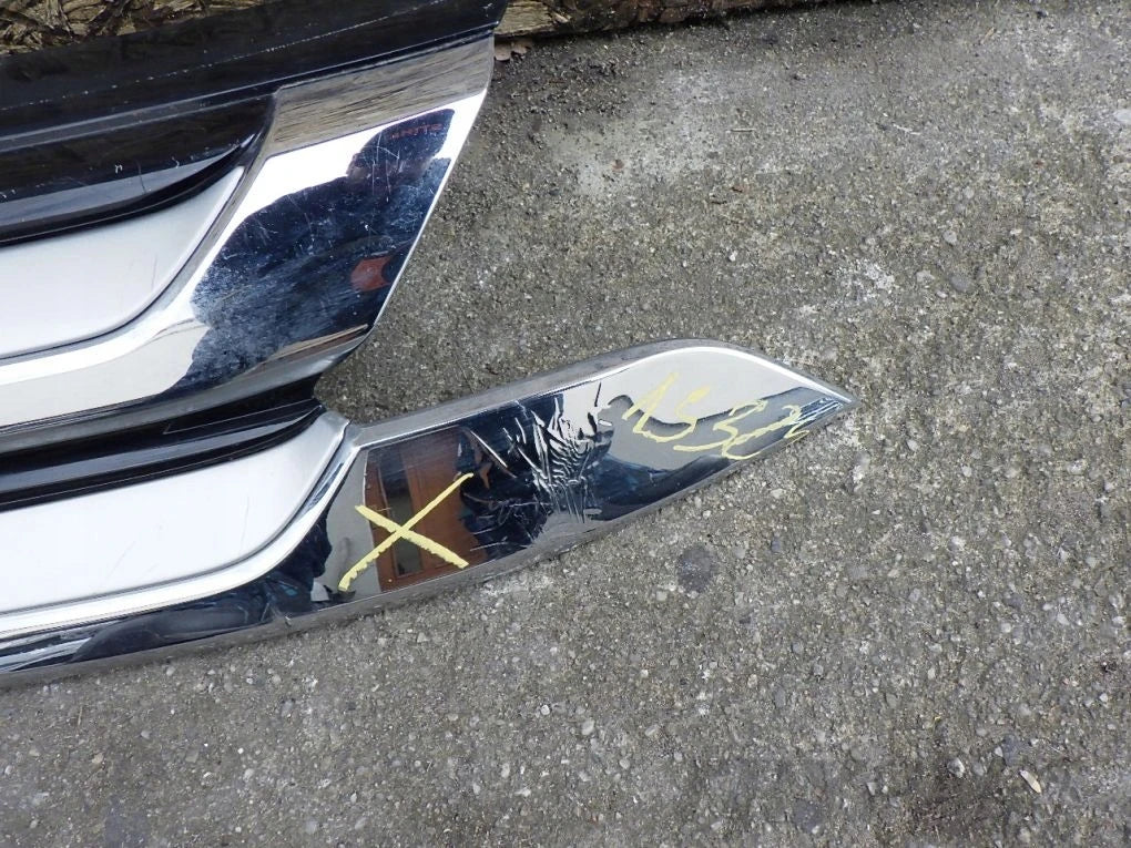 MITSUBISHI OUTLANDER III LIFT 15- Grille Trim