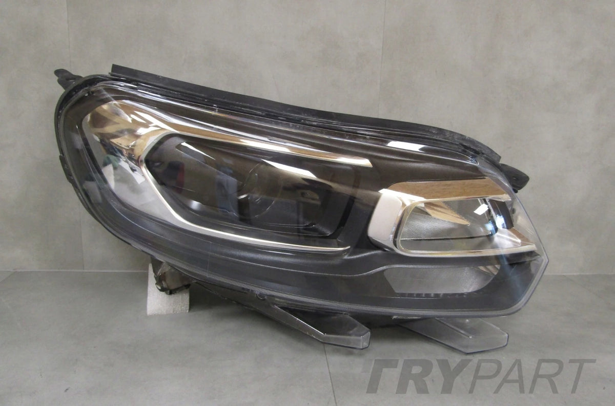 HEADLIGHT CITROEN JUMPY 3 III 16-23 VIVARO 19-23 XENON NOT SWIVEL RH