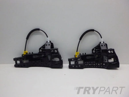 AUDI A4 B8 A5 8K RIGHT DOOR LOCK