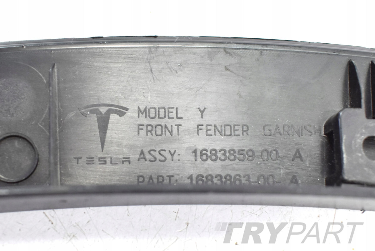 TESLA MODEL Y LEFT FRONT FENDER MOLDING ORG