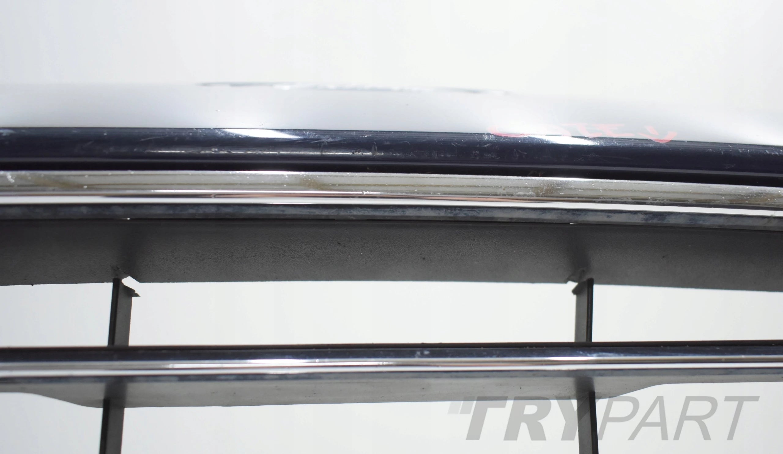 FORD FOCUS MK4 FRONT BUMPER ORG + GRILLE