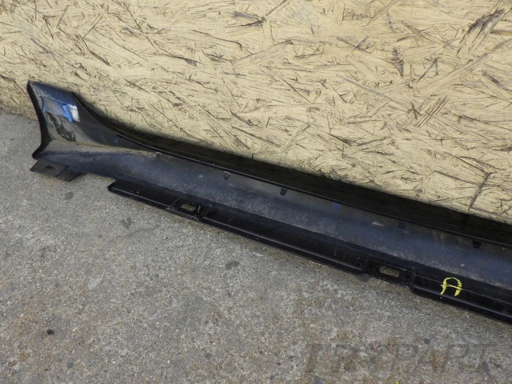 AUDI A5 SPORTBACK 8W 8W8 20- Left Sill Trim Strip