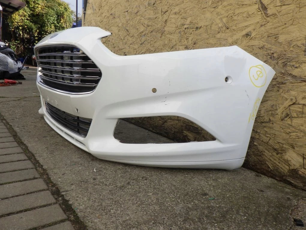FORD MONDEO MK5 5 V 6xPDC 14- Front Bumper