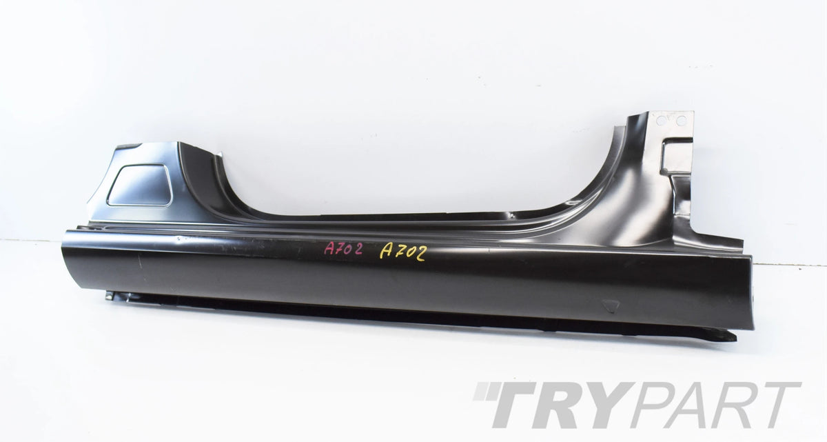 SKODA OCTAVIA III 5E RIGHT SILL COVER ORG NEW