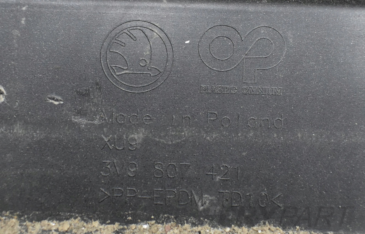 SKODA SUPERB III 3V9 REAR BUMPER ESTATE ORG