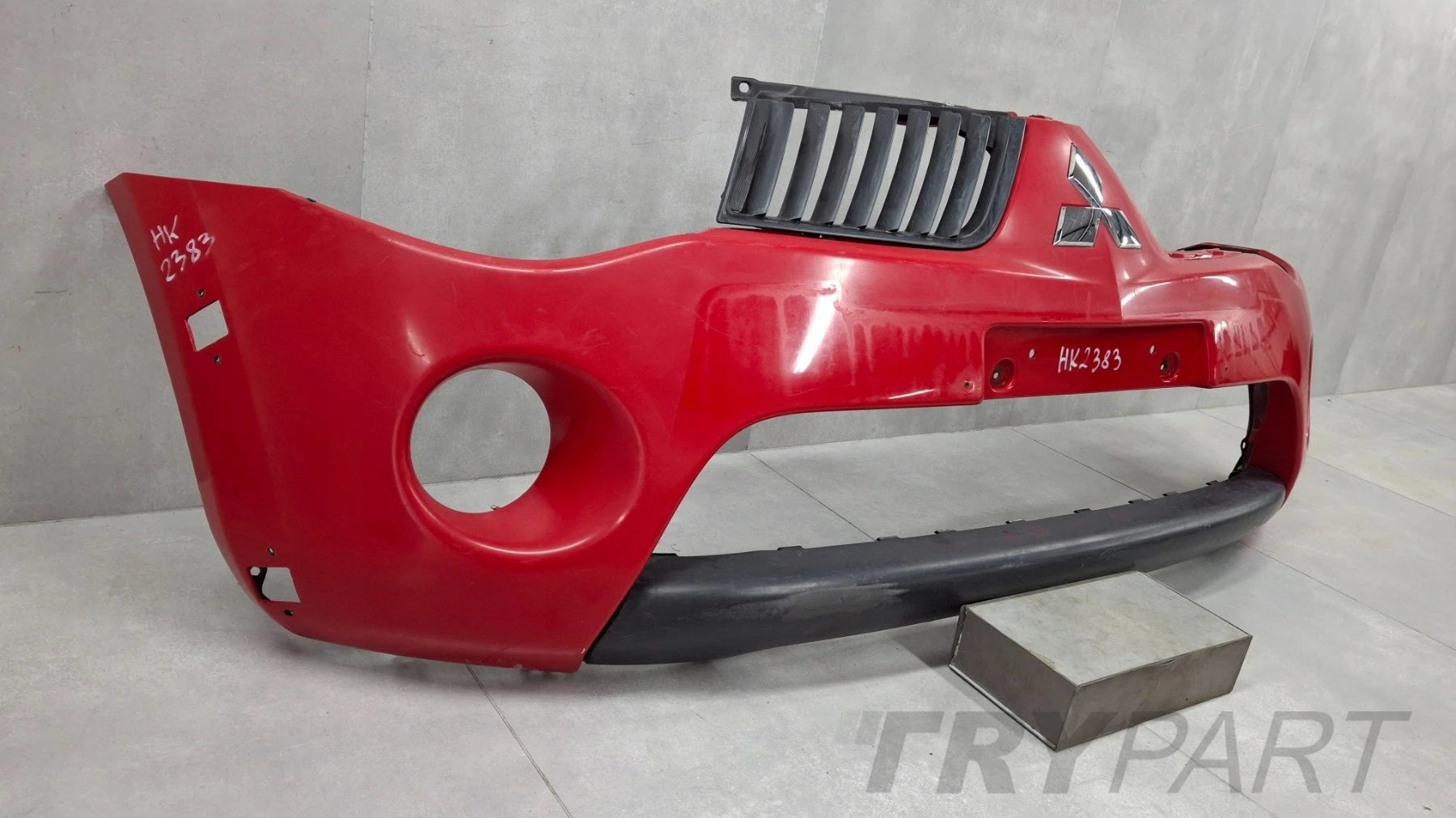 Front bumper for Mitsubishi L200 06-09