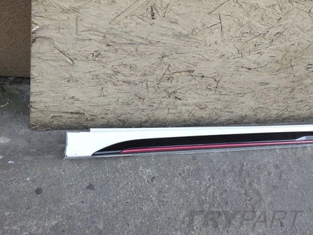 KIA PROCEED III 3 GT 18- left sill protector strip