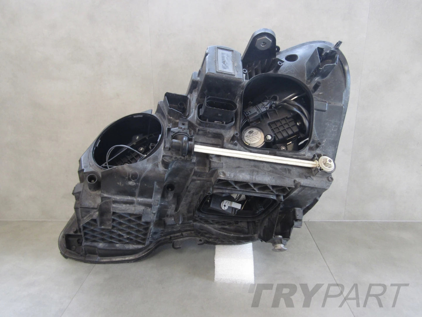 Headlight Mercedes E-Class W212 LIFT LED 12-16 RH A2128200539