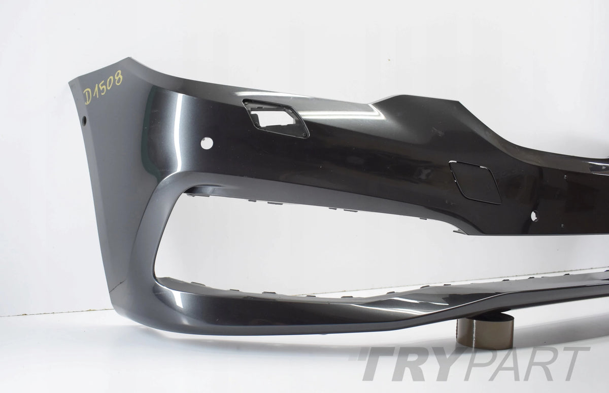 BMW 5 G30 G31 FRONT BUMPER EXCELLENT CONDITION ORIGINAL