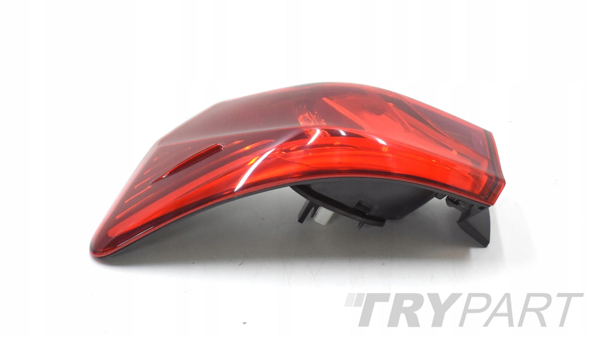 TOYOTA AVENSIS T27 T29 REAR RIGHT TAIL LIGHT ORG LED EU SEDAN