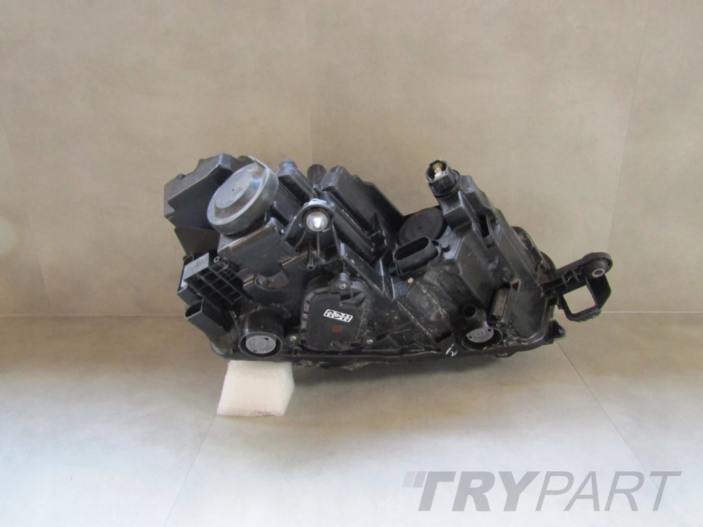 FRONT LAMP SKODA SCALA LED 19-23 LH 657941015