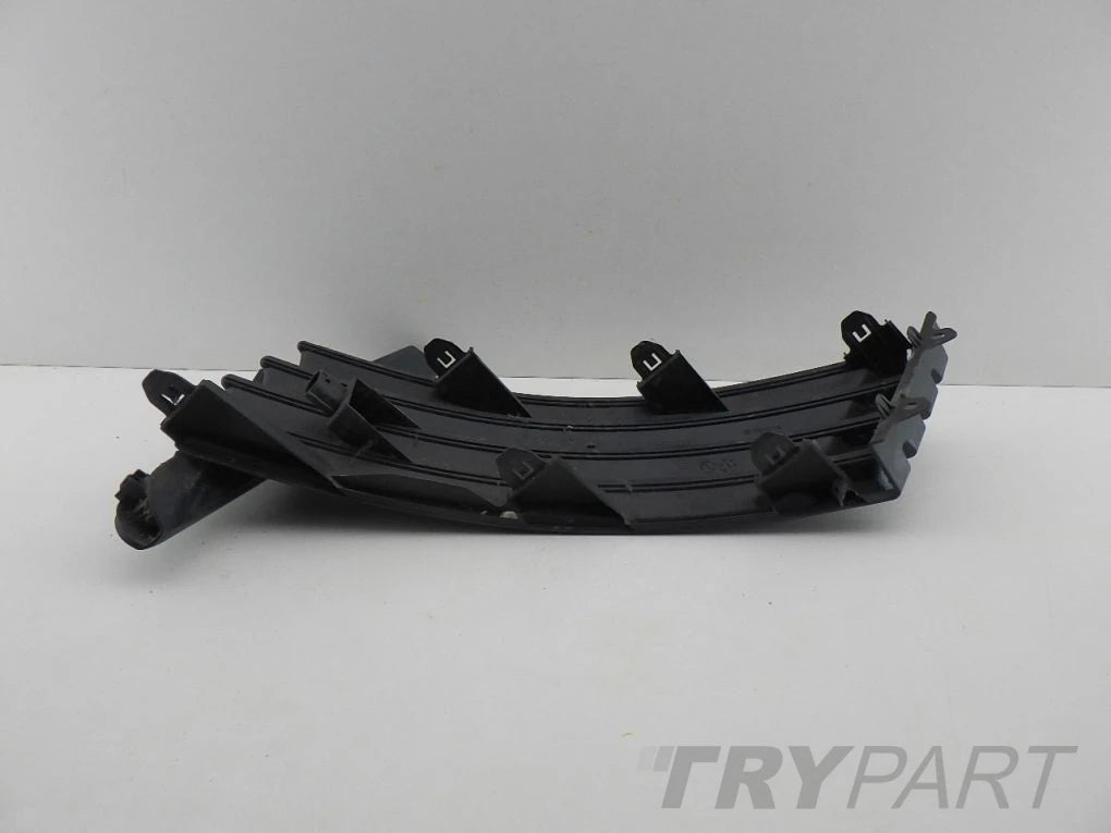 TOYOTA COROLLA E16 LIFT 16- BUMPER GRILLE LEFT