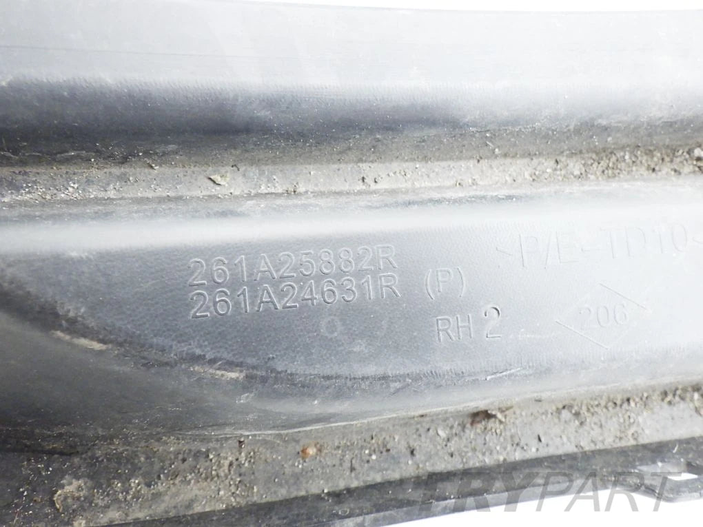 RENAULT MEGANE III LIFT right front bumper grille