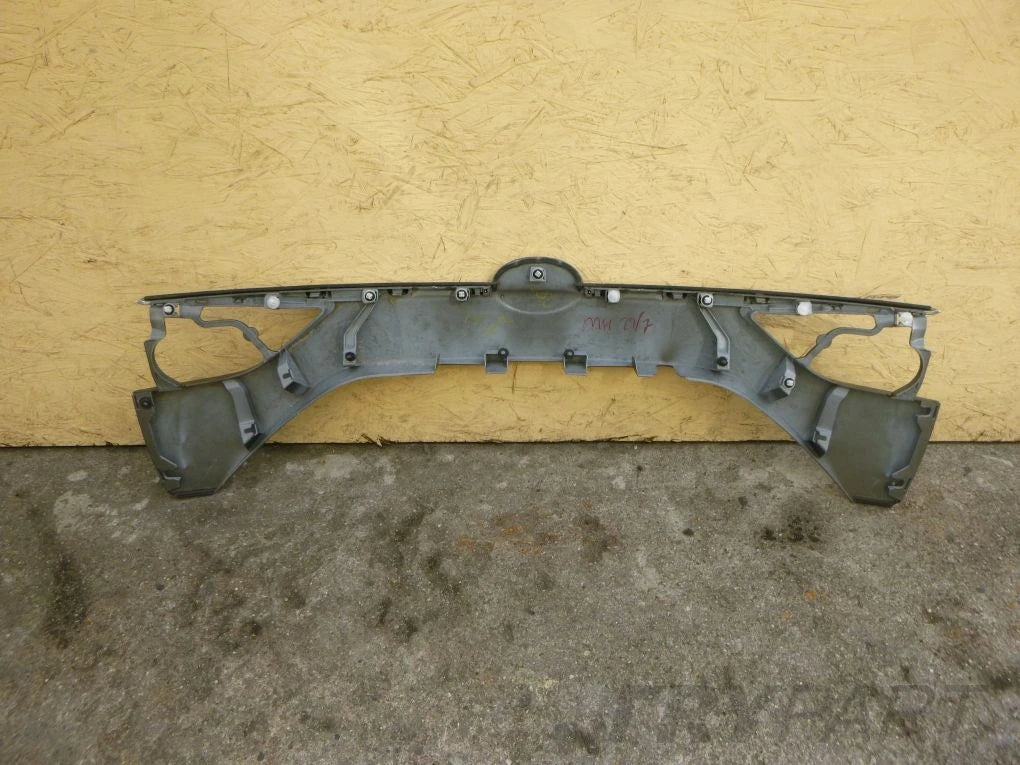 TOYOTA AVENSIS III T27 LIFT T29 tailgate trim