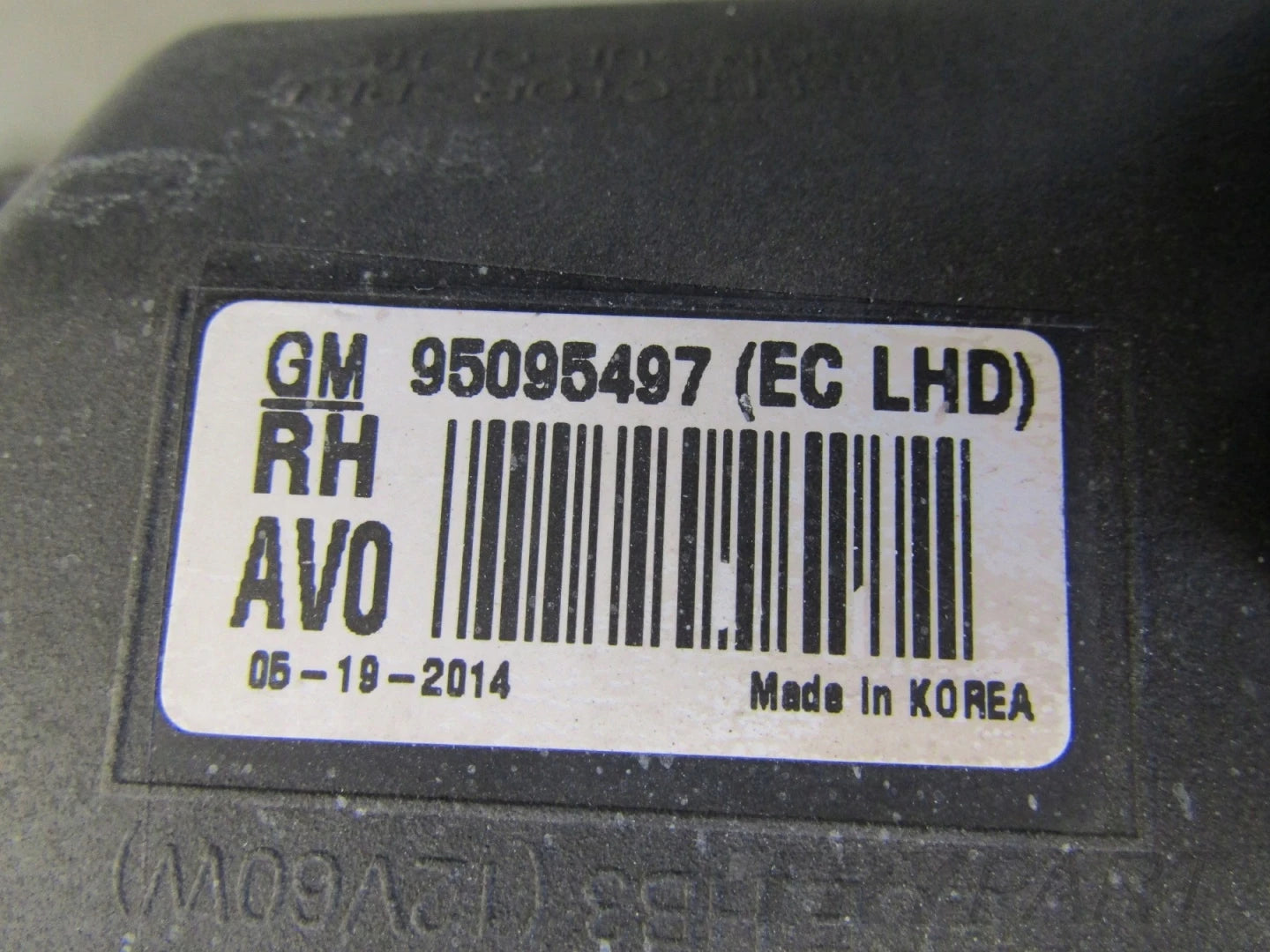 Front Lamp Opel Mokka A STANDARD 12-16 RH 95095497
