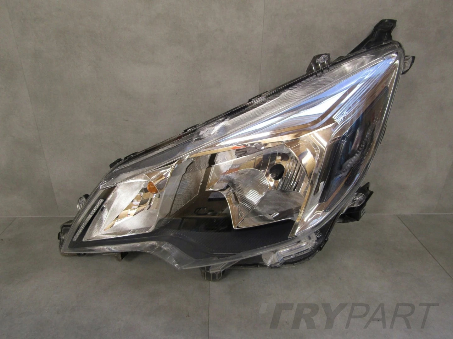 Front Lamp Mitsubishi Space Star II 2 standard lift LH LEFT 8301D445 W5335 1