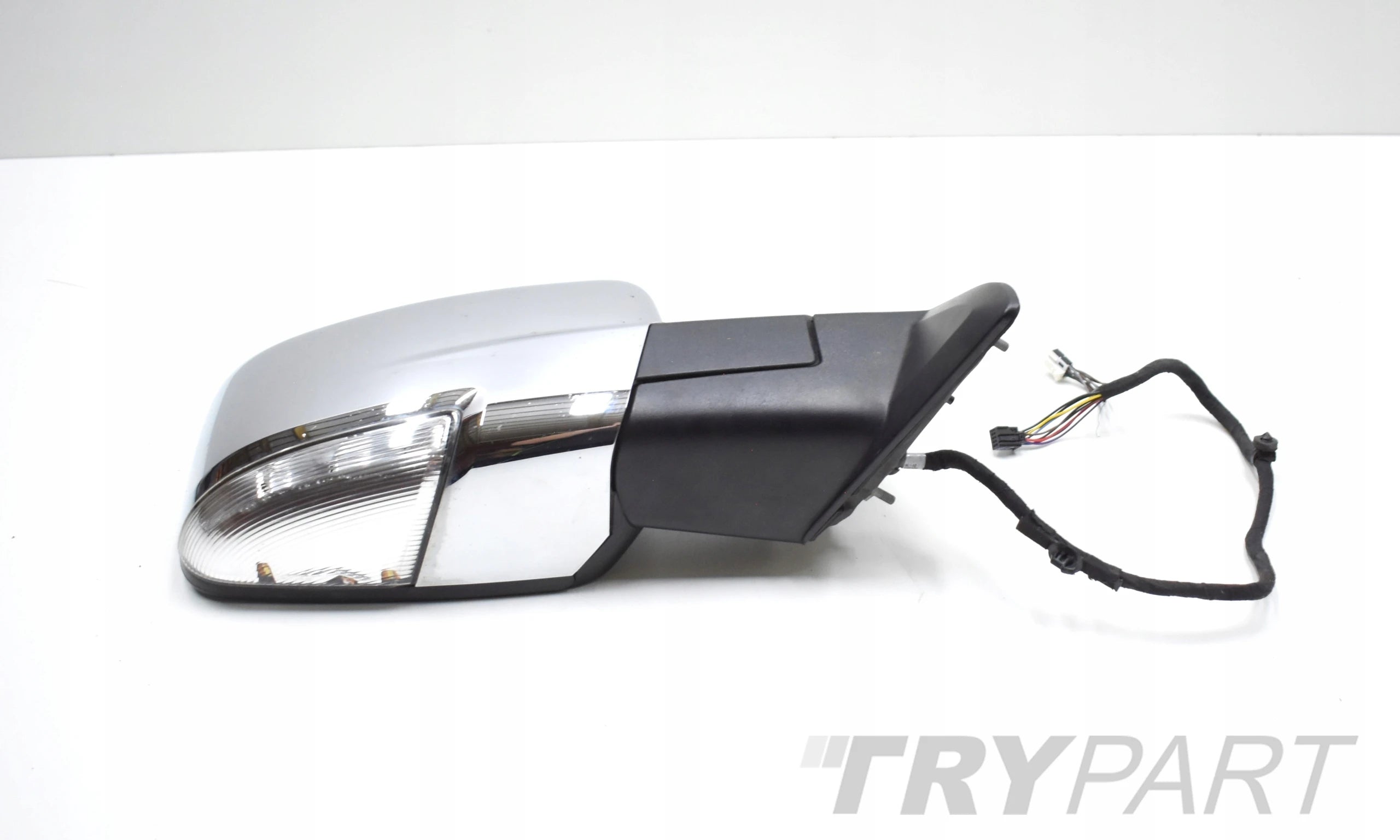 DODGE RAM ELECTRIC MIRROR RIGHT EU ORG 17 PIN 9+8
