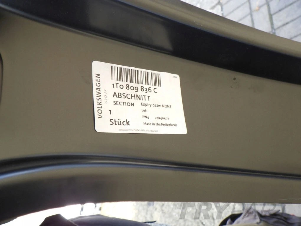 Vw Touran 1T0 10- Right Pillar Sill