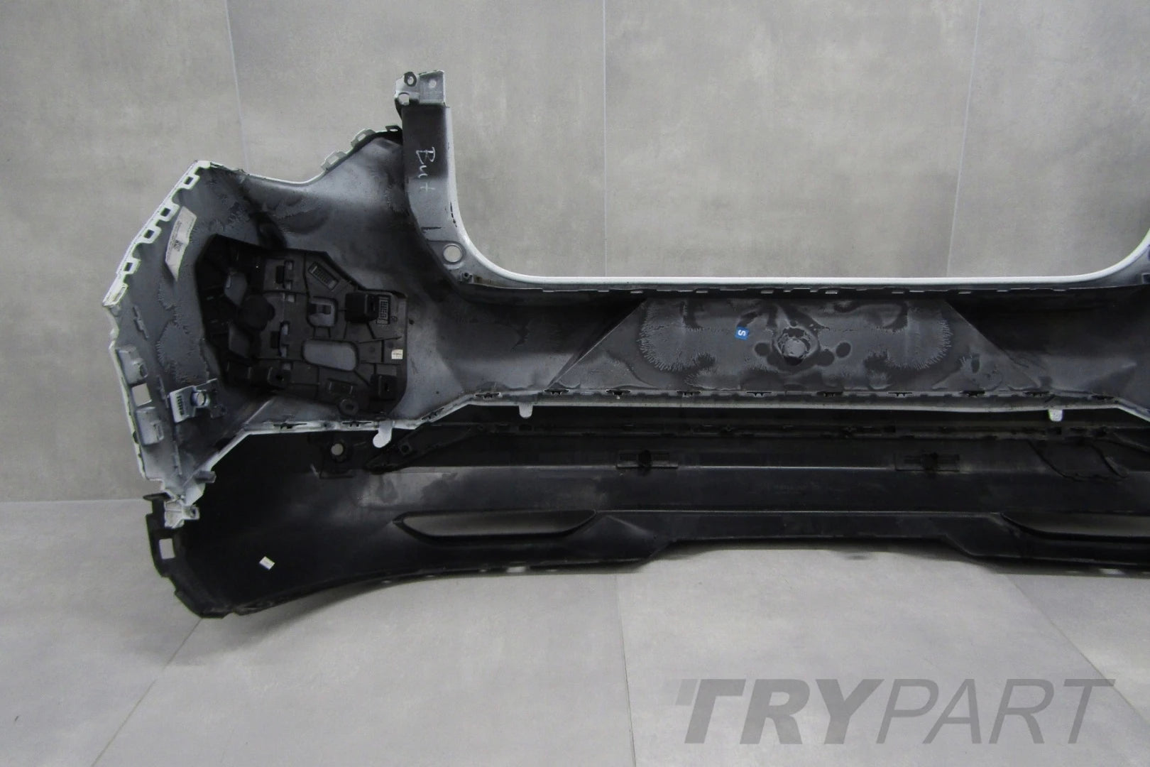 Rear Bumper Renault Scenic 5 V 24-