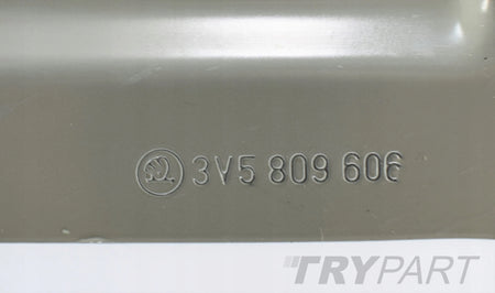 SUPERB III 3V RIGHT SILL PANEL COVER FRAME ORG NEW