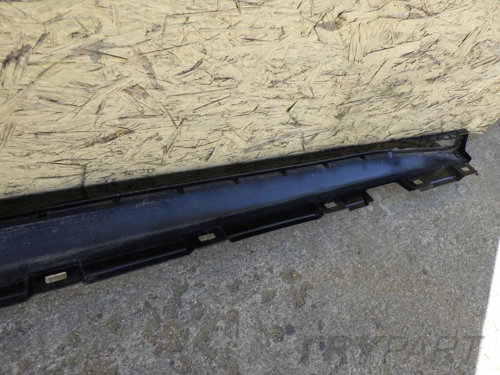 AUDI A5 SPORTBACK 8W 8W8 20- Left Sill Trim Strip