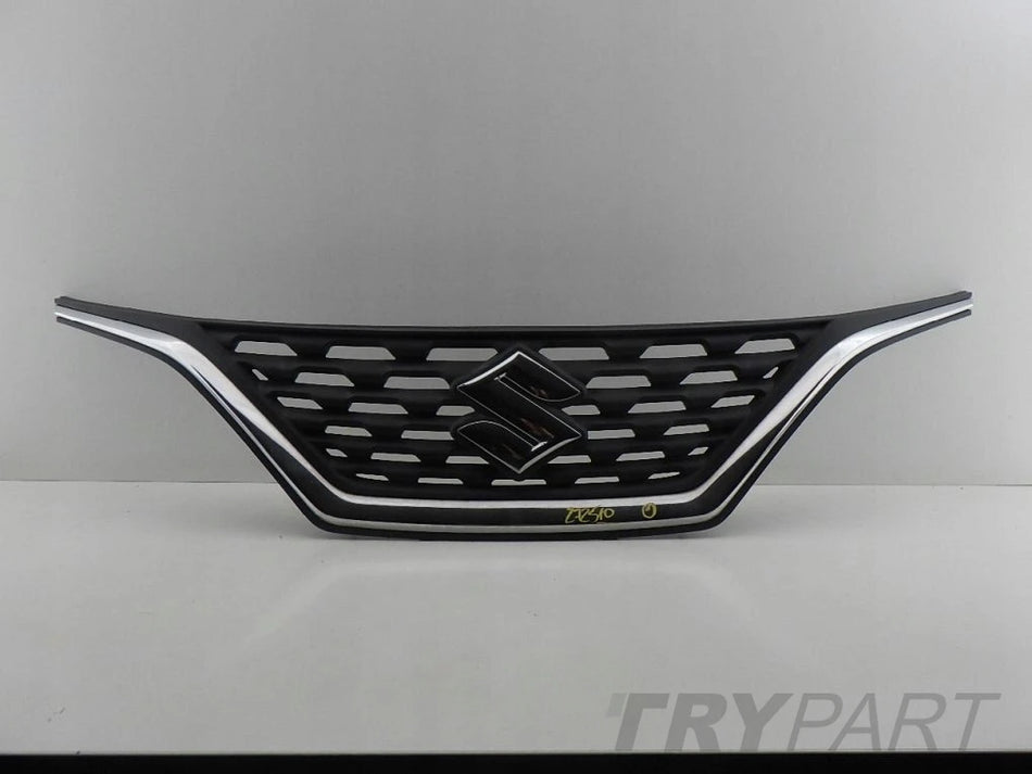 SUZUKI BALENO II 2 15- 71741-68P1 Grille Catch