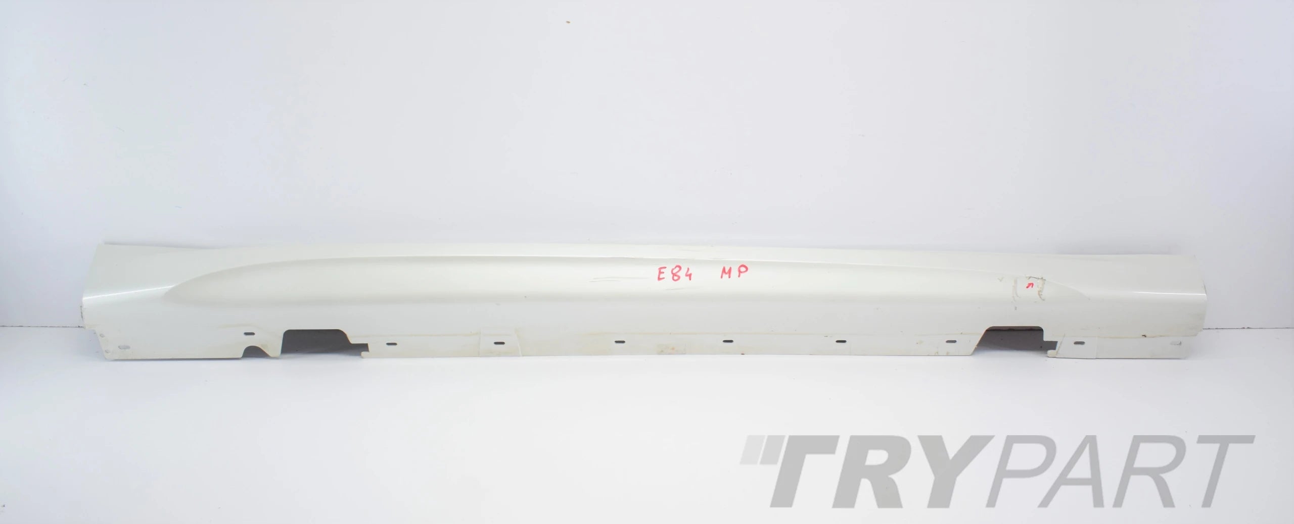 BMW X1 E84 M PACKAGE RIGHT SILL PANEL SILL STRIP ORG