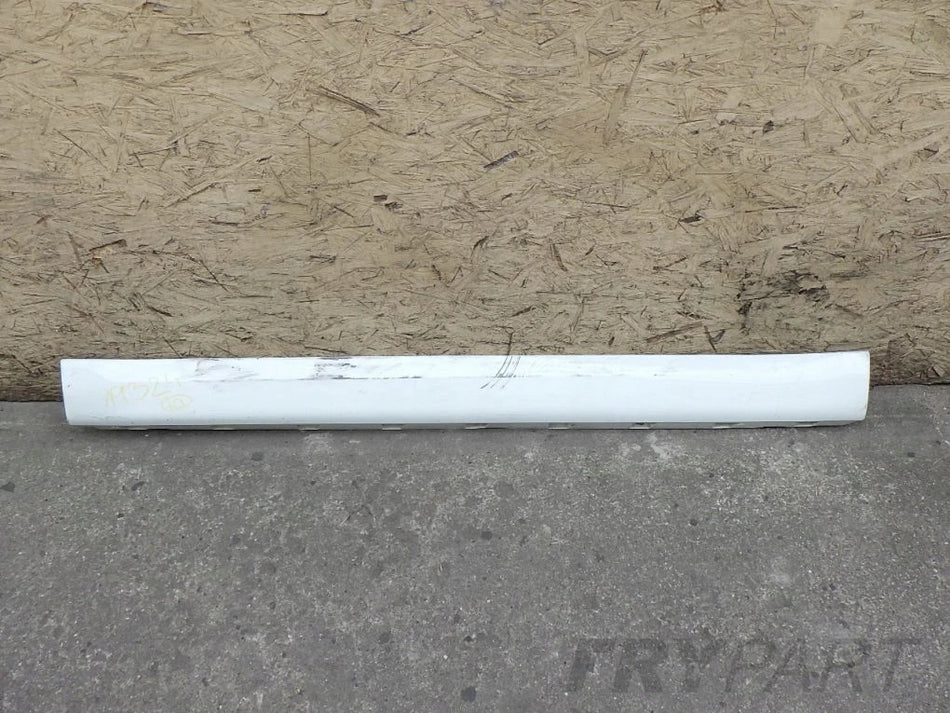 SKODA YETI LIFT 5L0853856B right sill trim strip
