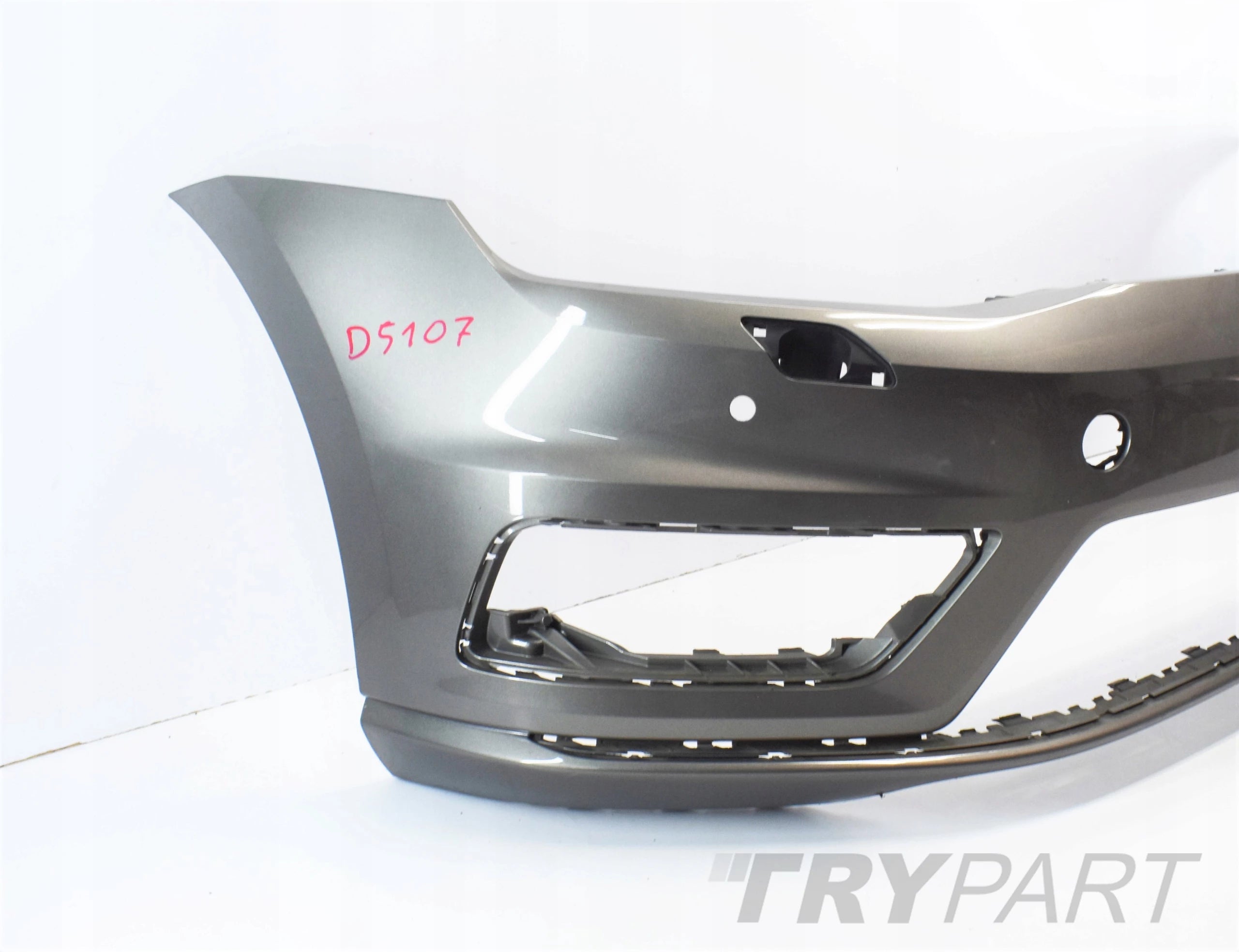 VW Golf R Line 5G0 Front Bumper - Excellent Original Condition