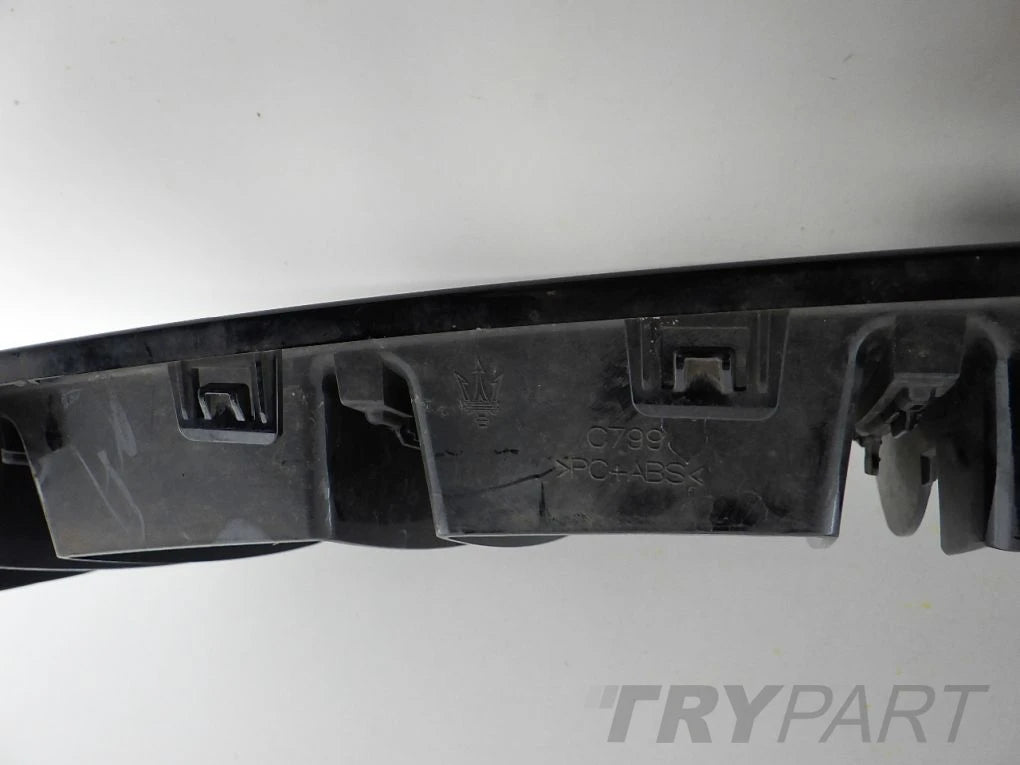 MASERATI GRECALE 670170829 Front Grill