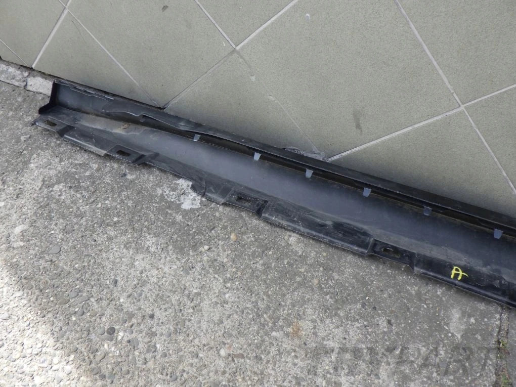 AUDI A5 8W6 8W7 COUPE CABRIO 19- Right Sill Cover