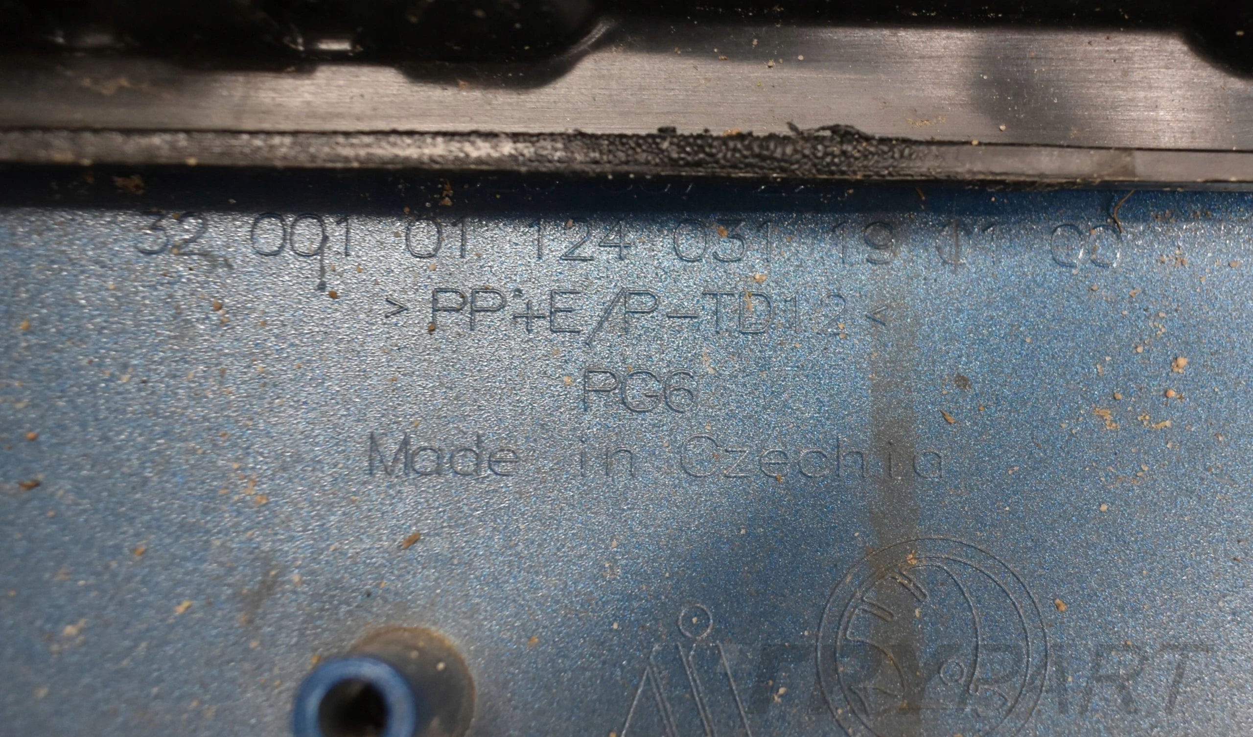 SKODA OCTAVIA IV 5E FRONT BUMPER ORG