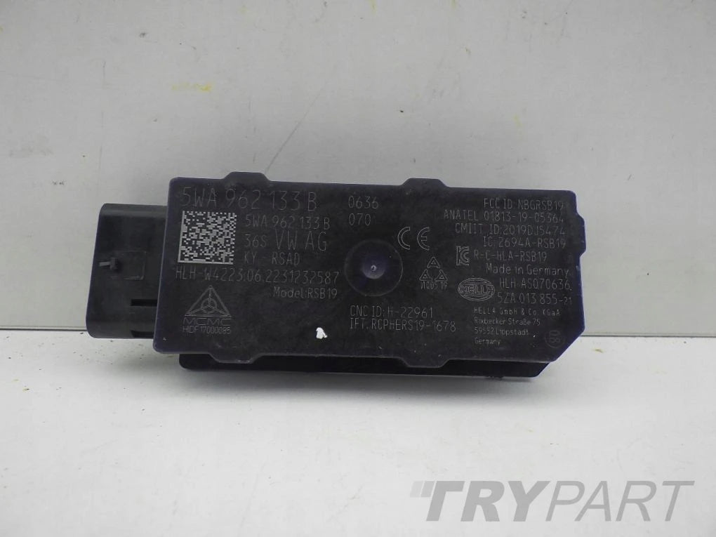VW AUDI SEAT SKODA KEYLESS ANTENNA AMPLIFIER 5WA962133E