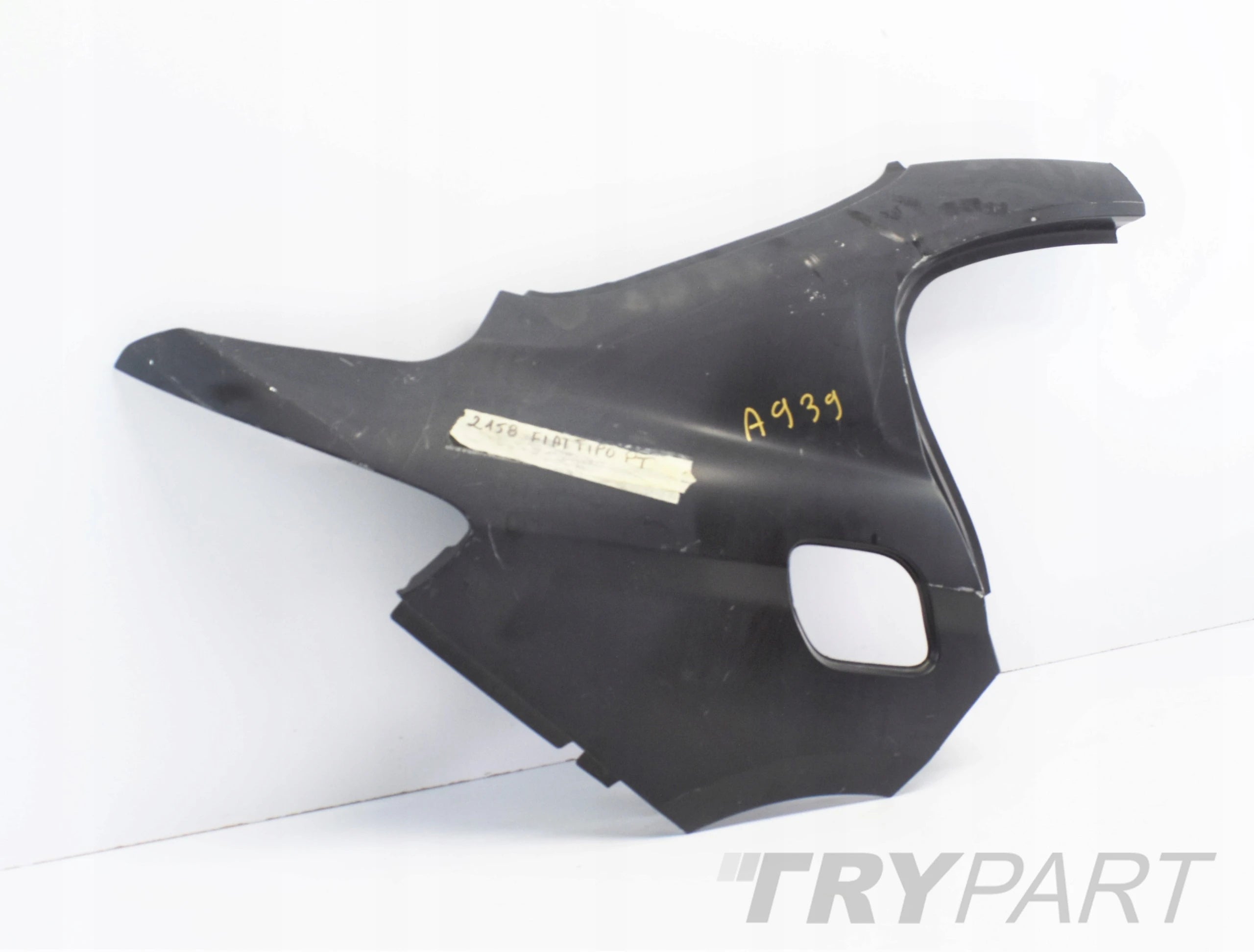 FIAT TIPO II RIGHT REAR FENDER PANEL ORG SEDAN