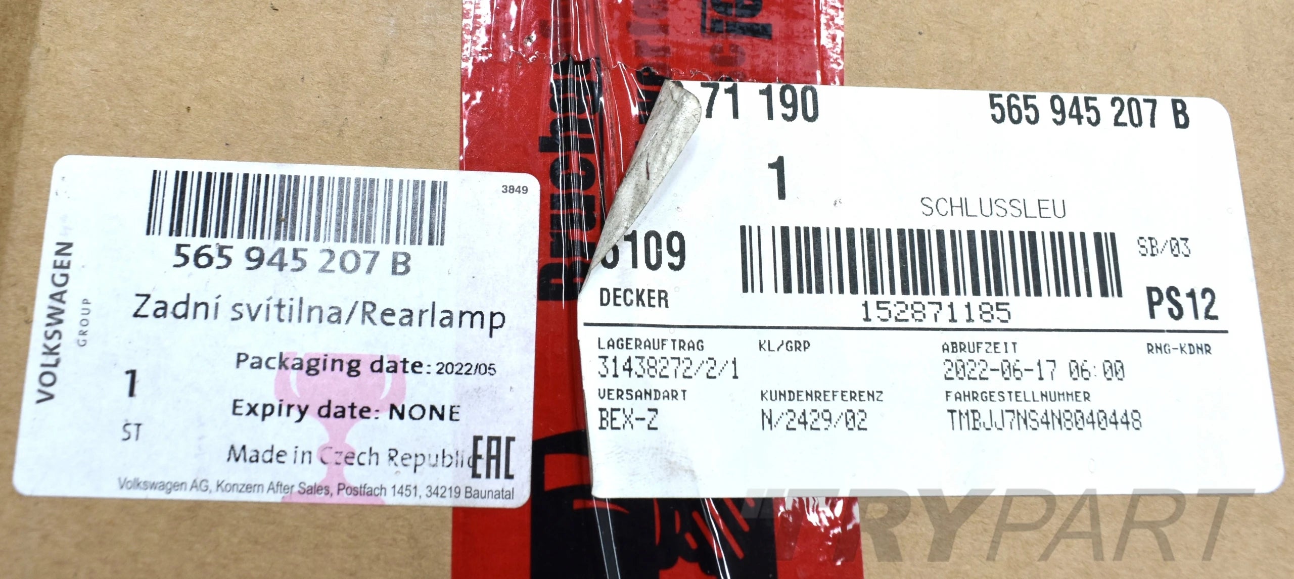 SKODA KODIAQ 565 LIFT LEFT REAR EXTERIOR LED LIGHT 565945207B