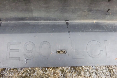 BMW 3 E90 E91 LCI LIFT Right Sill Overlay