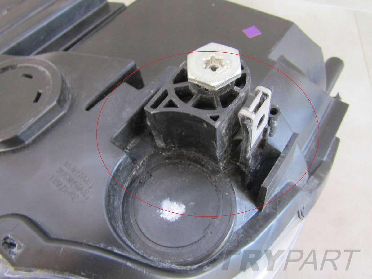 Headlight Mercedes SLK W172 XENON BI-XENON ILS CORNERING 11-15 RH RIGHT A172