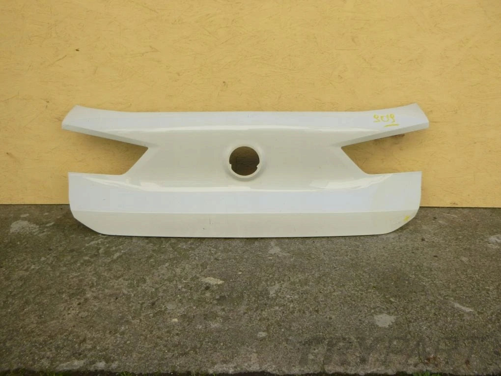 BMW X2 F39 Rear Trunk Lid Trim