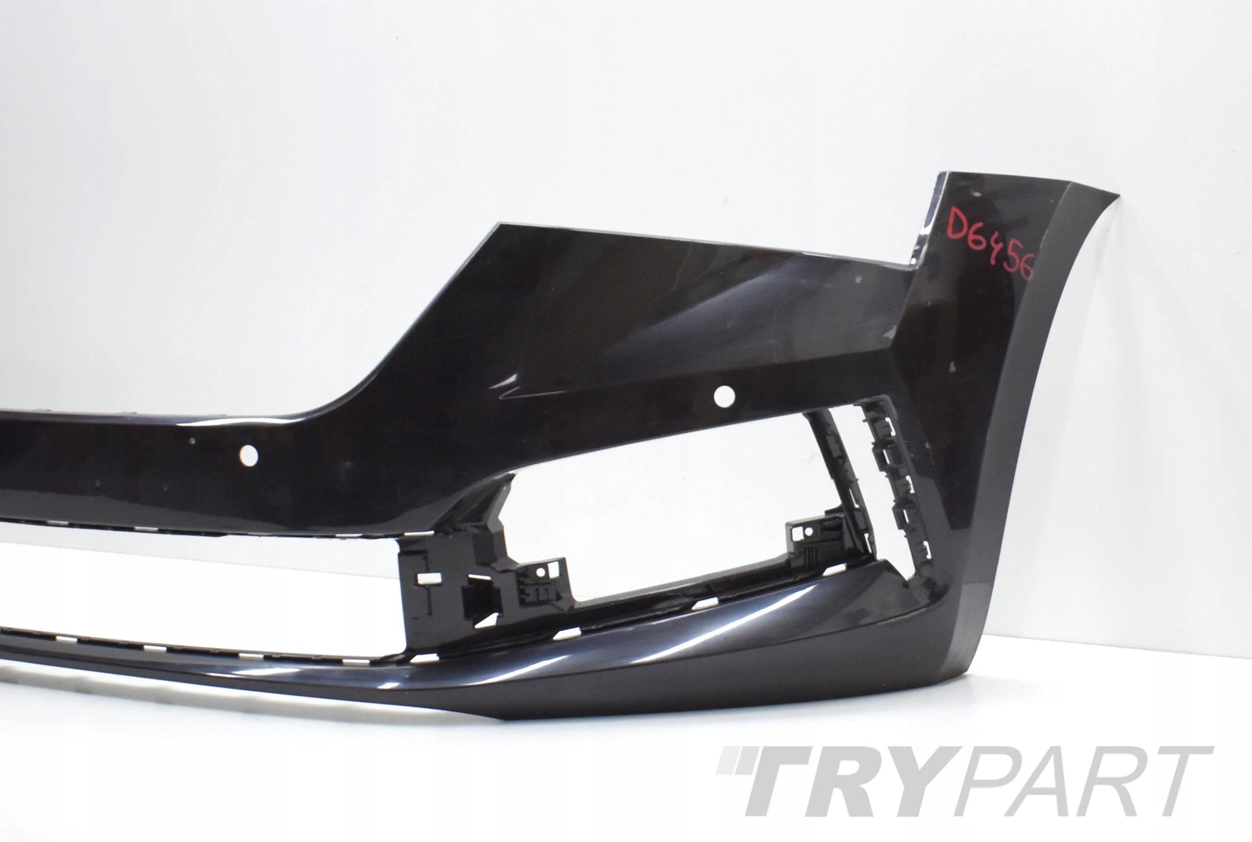 SKODA SCALA 657 FRONT BUMPER ORG